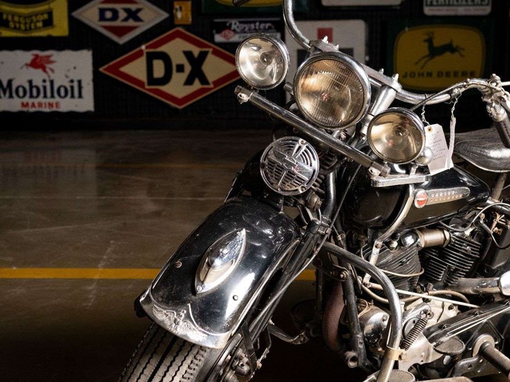 1947-harley-davidson-"74"-knucklehead-image-6