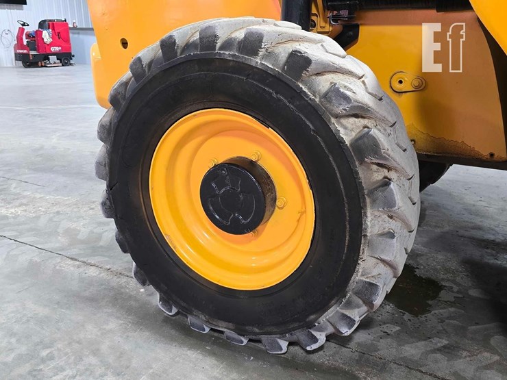 2015-jcb-507-42-image-26