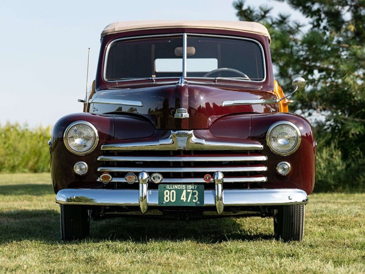 1947-ford-super-deluxe-sportsman-image-59