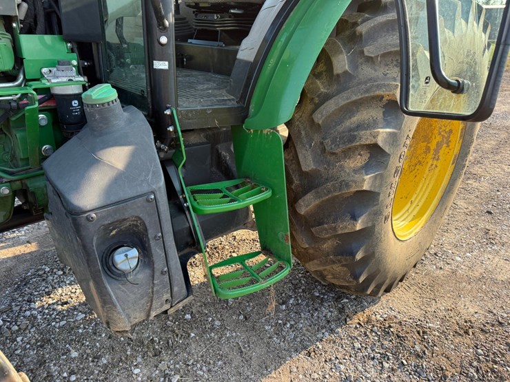 2019-john-deere-5090e-image-70