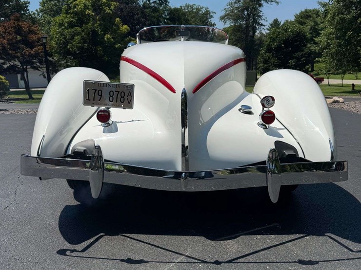 1936-auburn-852-supercharged-boattail-speedster-image-21