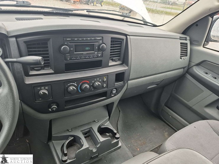 2008-dodge-ram-1500-image-12