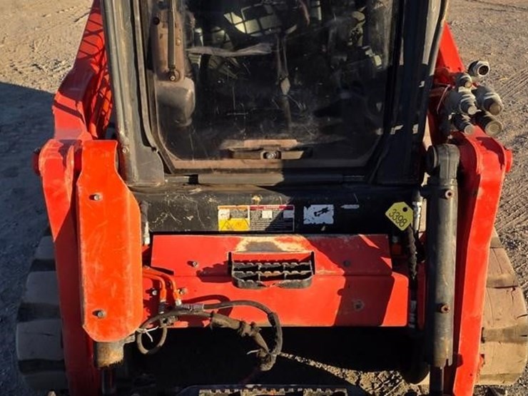 2022-kubota-svl75-2-image-38