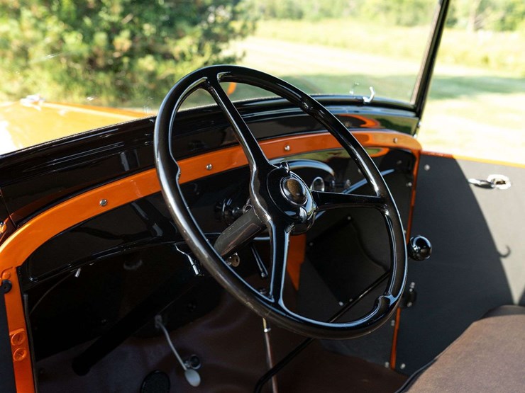 1933-ford-v8-roadster-pickup-image-33