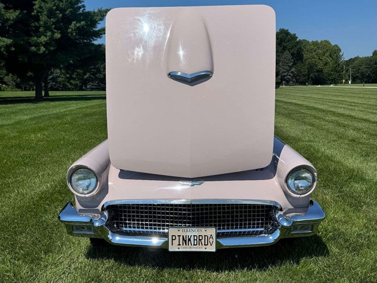 1957-ford-thunderbird-image-36