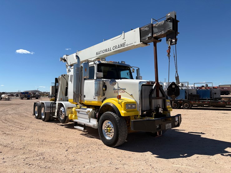 2012-western-star-4900fa-image-2