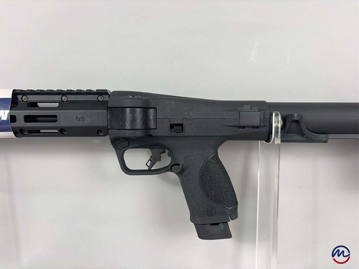 smith-&-wesson-fpc-m&p-.22-lr-rifle-sn#-eha0478,-3-total-mags,-grips,-manual,-in-original-box-image-4