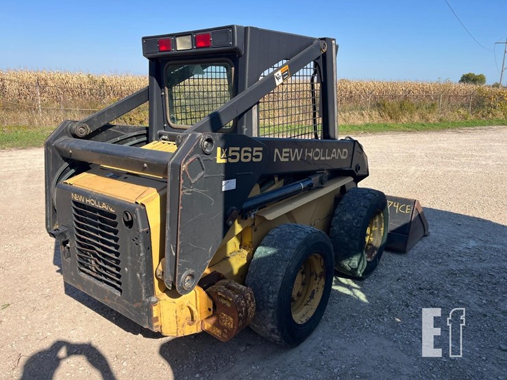 new-holland-lx565-image-5