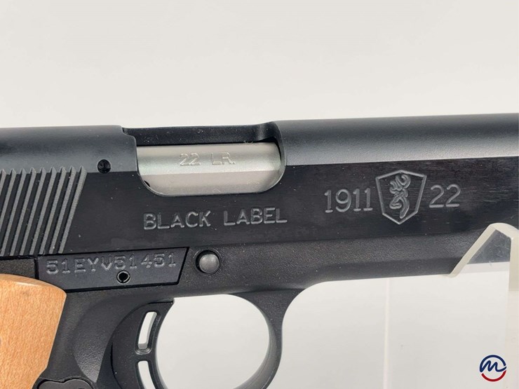 browning-black-label-1911-22-.22-lr-pistol-sn#-51eyv51451,-manual,-with-soft-case,-in-original-box-image-8