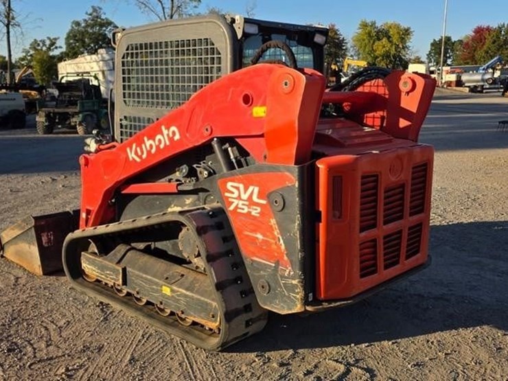 2022-kubota-svl75-2-image-3