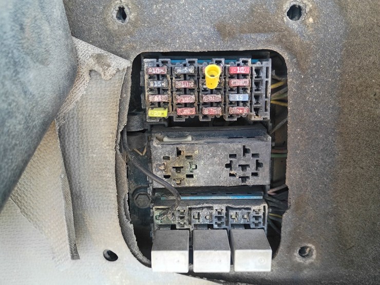 2003-caterpillar-287-image-27
