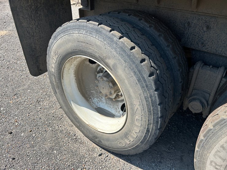 1994-mack-ch613-image-29