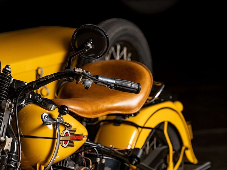 1938-harley-davidson-caterpillar-package-van-tribute-image-14