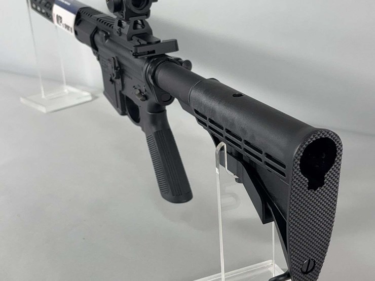 smith-&-wesson-m&p-15-sport-iii-5.56mm-rifle-sn#-tw89915,-red-dot-sight,-adjustable-stock,-manual,-in-original-box-image-9