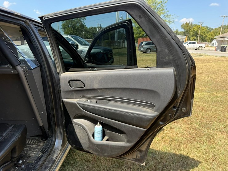 2021-dodge-durango-image-31