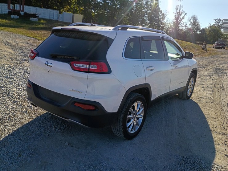 2014-jeep-cherokee-image-7