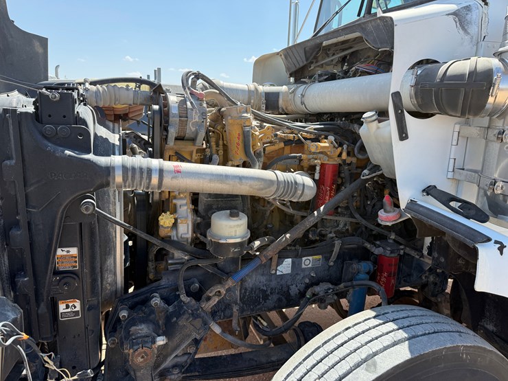 2009-kenworth-t800-image-25