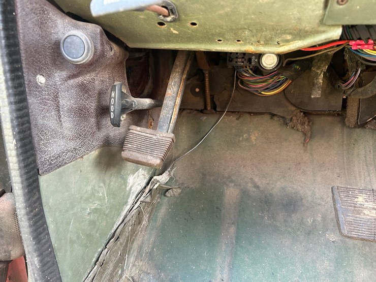 #10590-•-*inop-1985-chevrolet-d30-military-postal-unit-4x4-pickup-1gchd34jxff373404-inv#10590-image-50