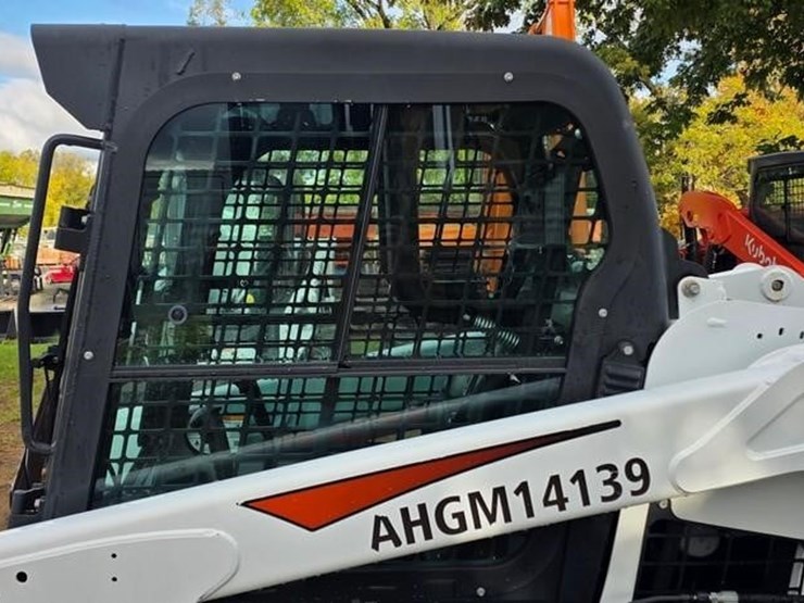 2018-bobcat-s550-image-28