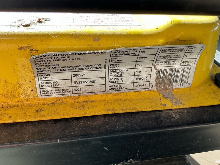 #107-•-2022-champion-power-equipment-200921-portable-generator-image-5