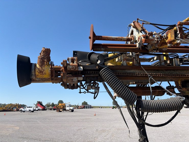 2011-atlas-copco-ecm660-iv-image-2