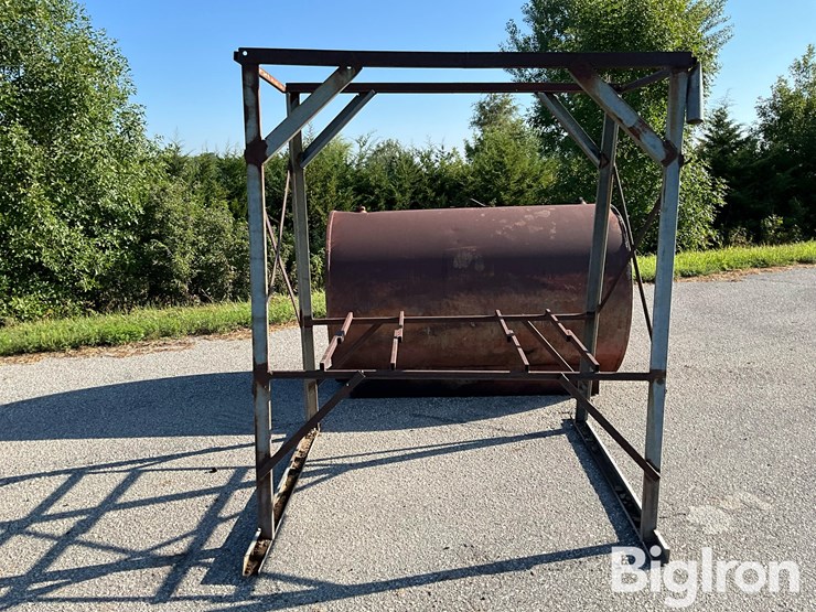 575-gal-fuel-tank-w/stand-image-4