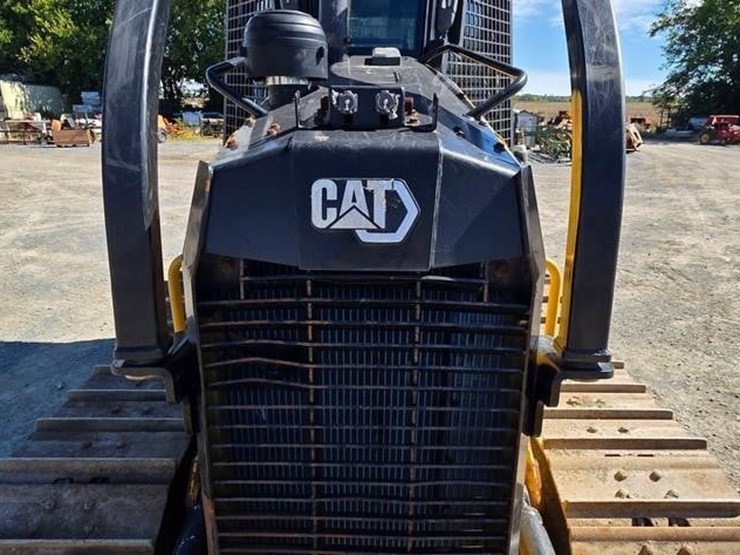 2021-caterpillar-d3-image-52