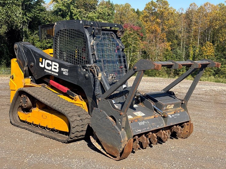 2013-jcb-300t-image-8