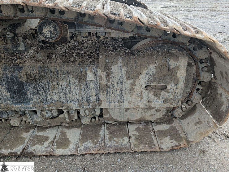 2010-john-deere-450-image-27