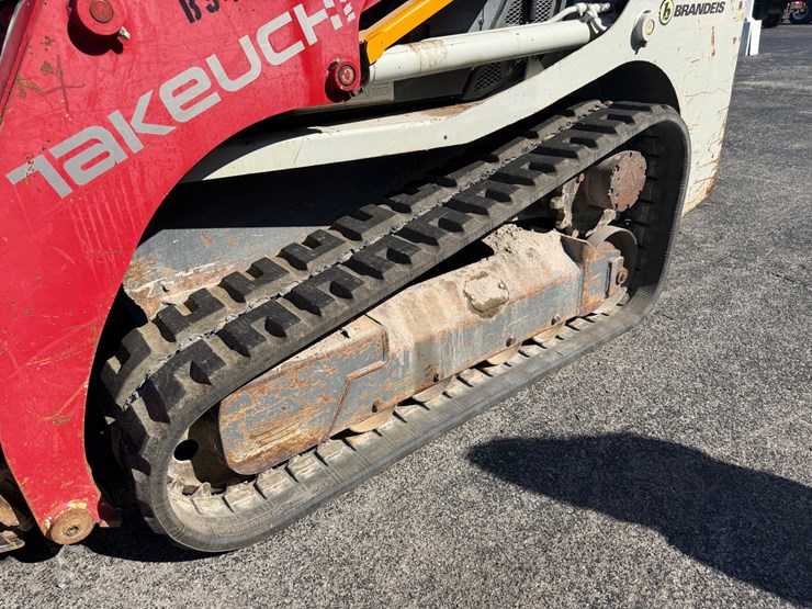 takeuchi-tl8-image-8