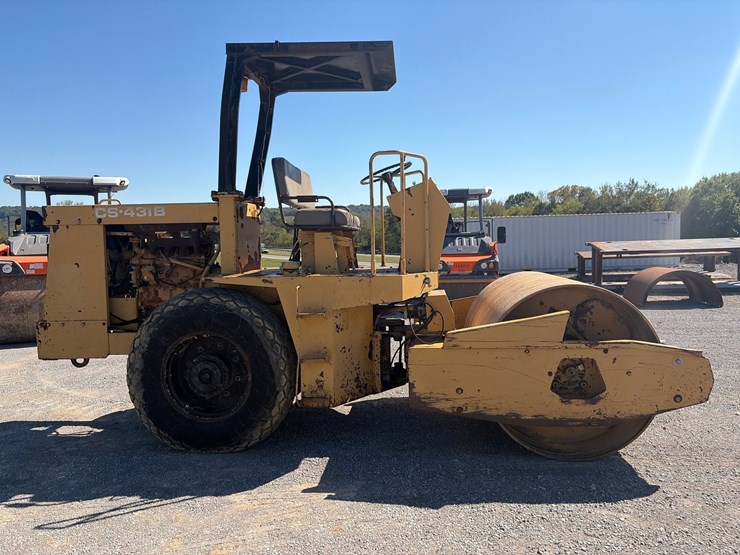 caterpillar-cs-431b-image-12