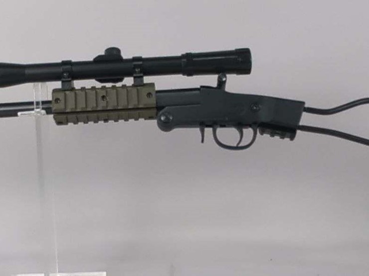 chiappa-firearms-italy/-chiappa-firearms-little-badger-.22-lr-top-break-action-rifle-sn#-cfit23d02886,-4x20-scope,-manual,-in-original-box-image-2