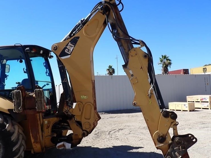 caterpillar-450e-image-14