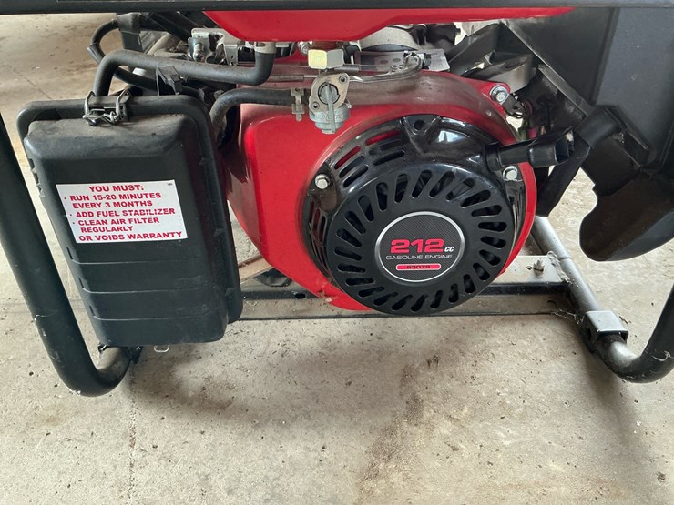 #106-•-predator-4000-peak-watt-portable-generator-image-10
