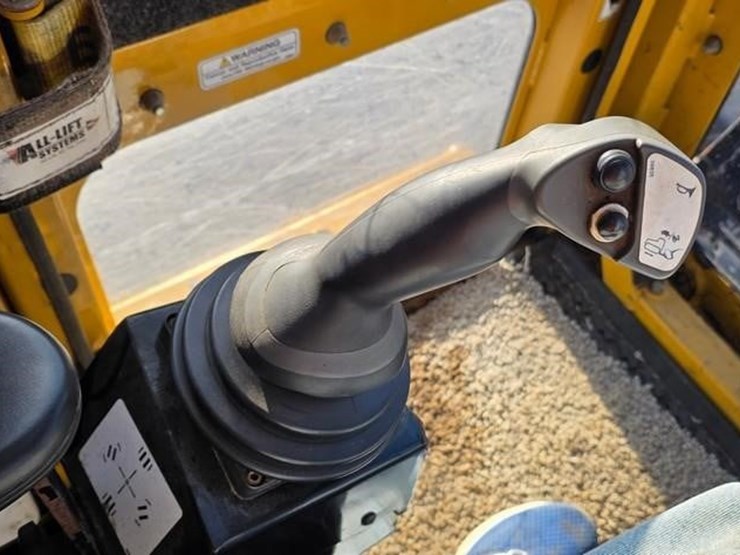 2021-rayco-c120r-image-60