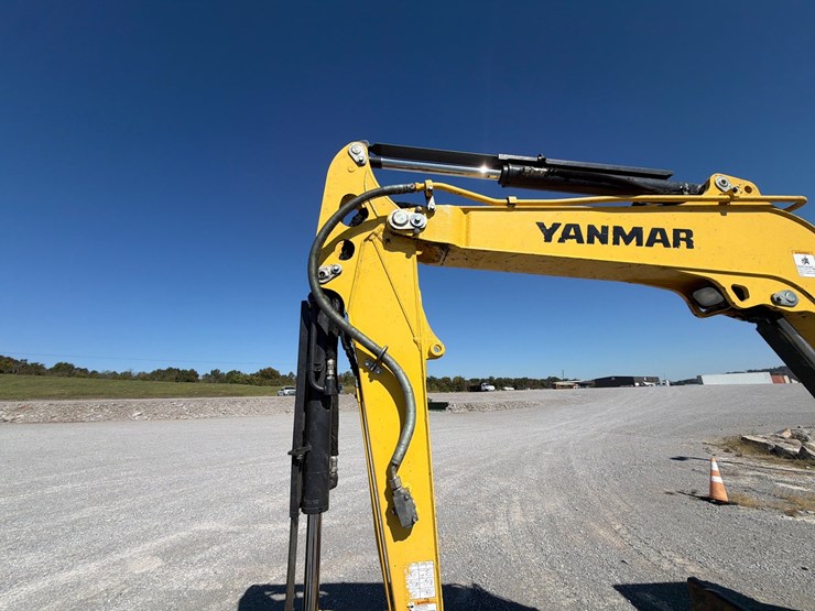 yanmar-vio55-image-3