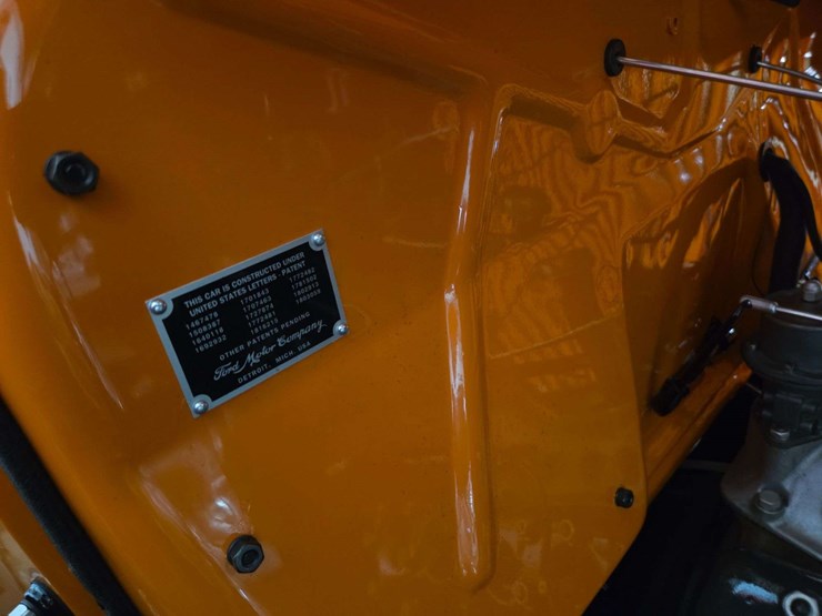 1933-ford-v8-roadster-pickup-image-195