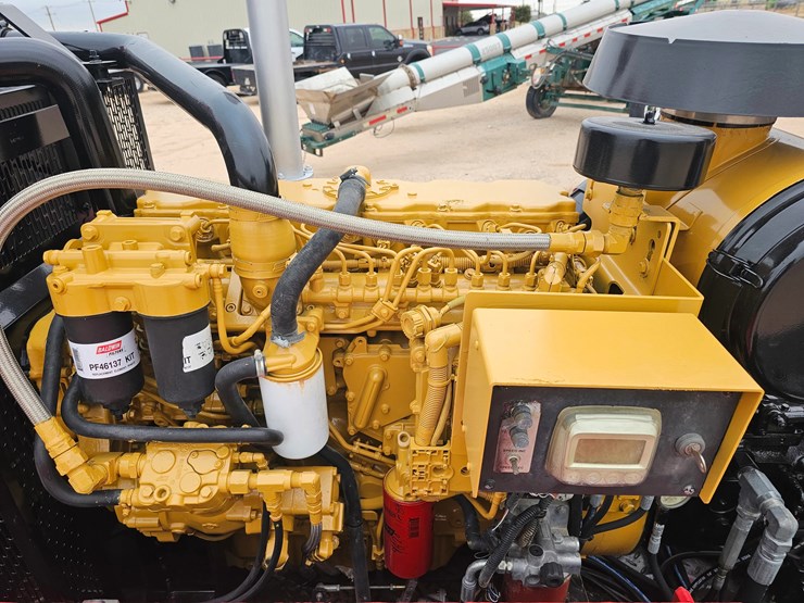2018-caterpillar-c7-image-8