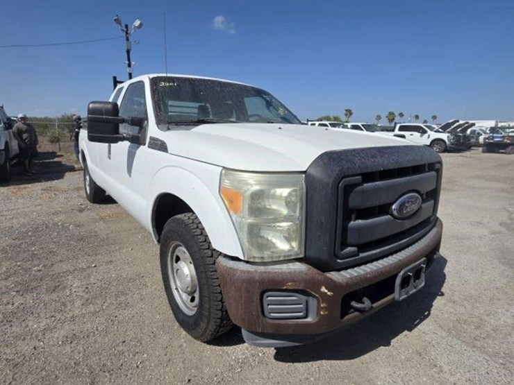 2015-ford-f250-image-2