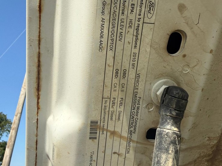 2010-ford-f350-image-126