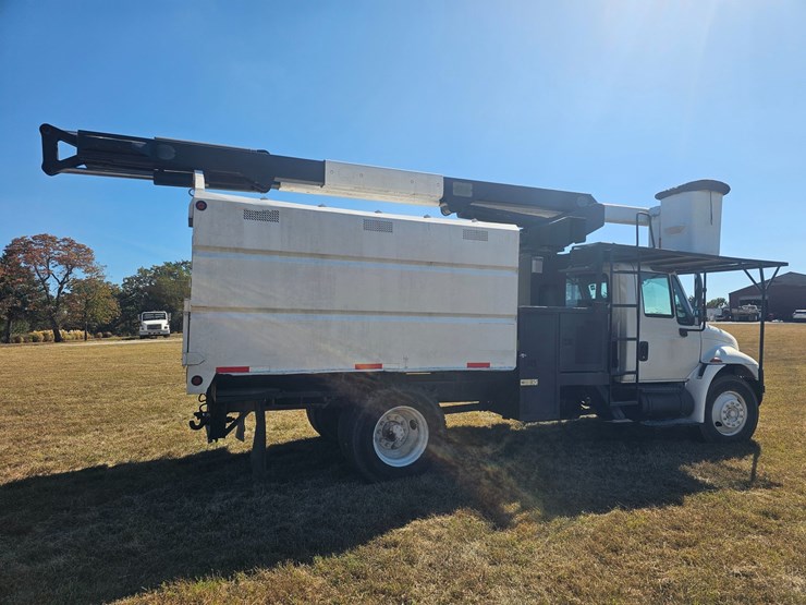 2005-international-durastar-4300-image-15