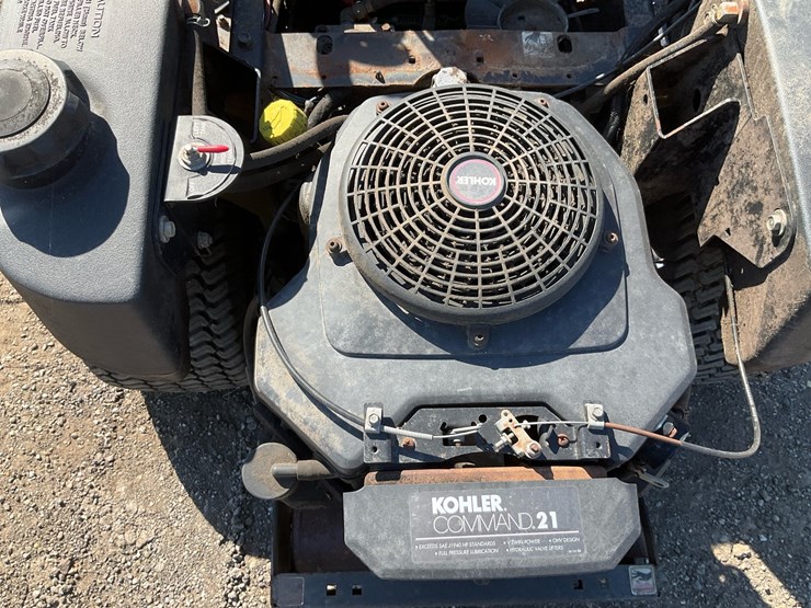 gravely-zt2148-xl-image-11