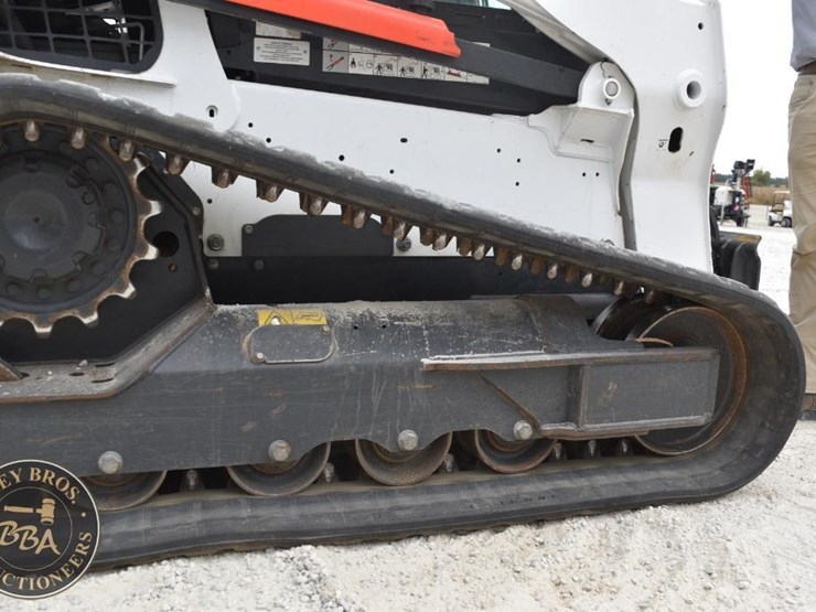 2025-bobcat-t650-image-29