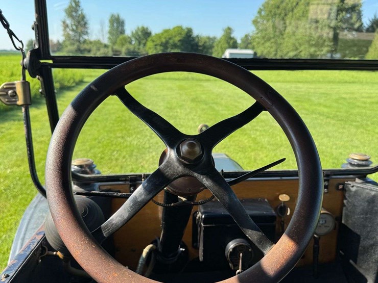 ford-model-t-image-96