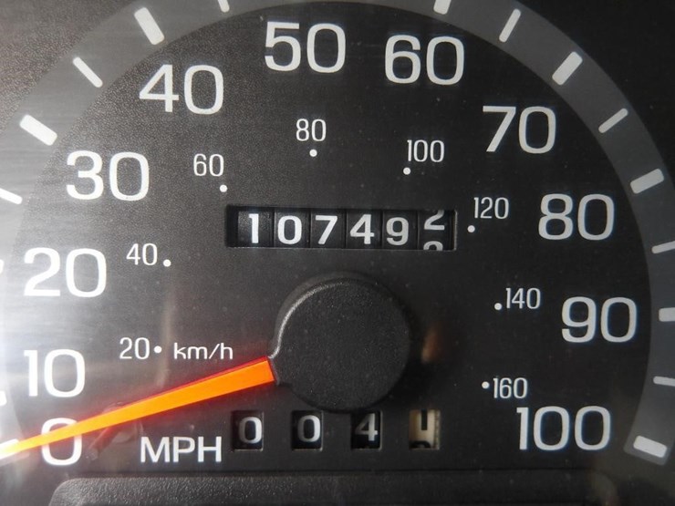 2002-ford-e350-image-17