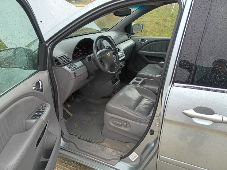 2008-honda-odyssey-image-22