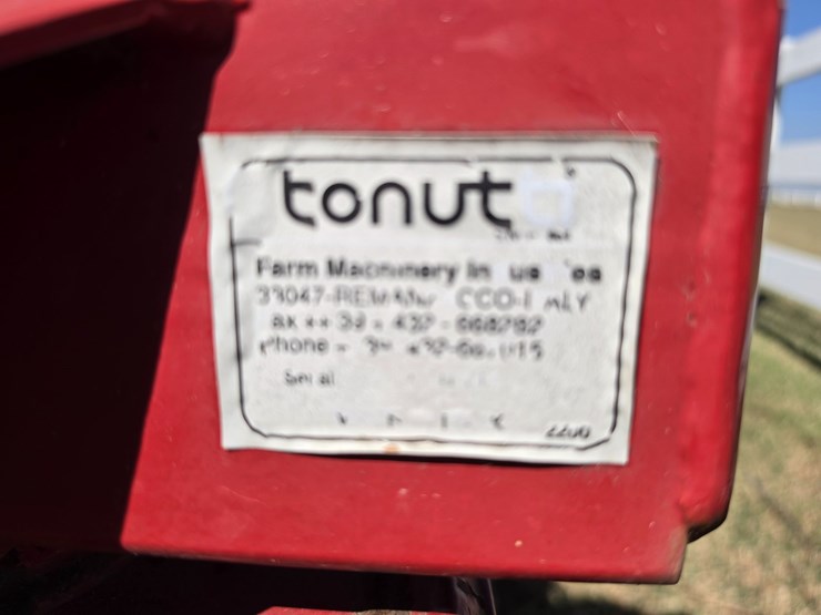 tonutti-dominator-v12-image-26