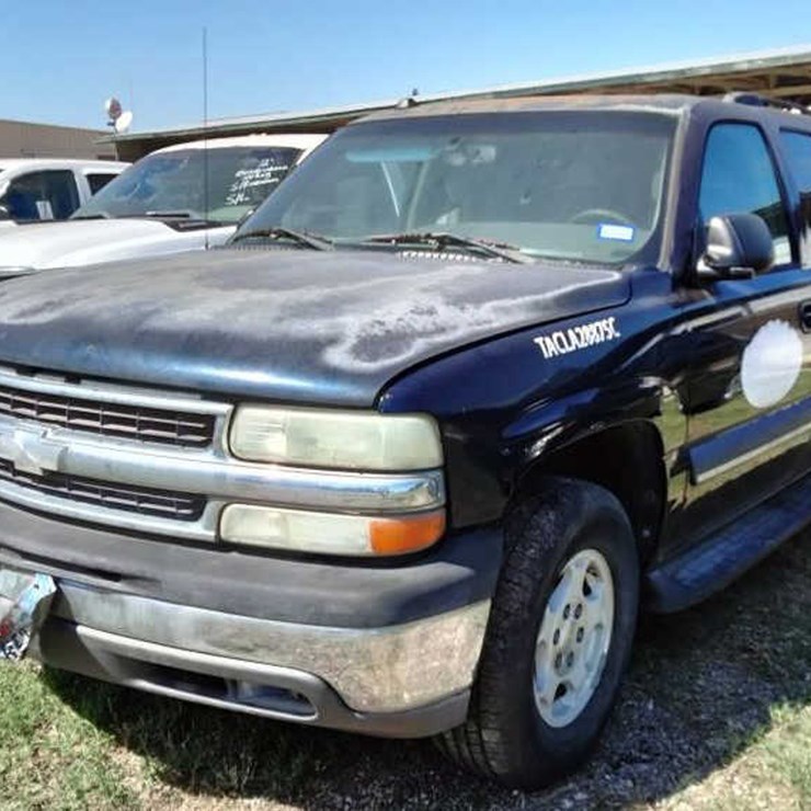 2004 CHEVROLET TAHOE