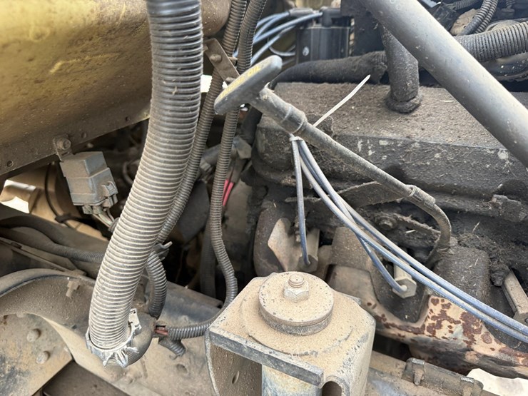 #10597-•-*inop-1998-gmc-c7500-daycab-s/a-grabage-truck-1gdl7h1p7wj519418-inv#10597-image-39