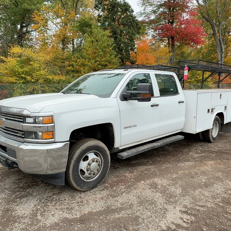 2017 CHEVROLET SILVERADO 3500HD